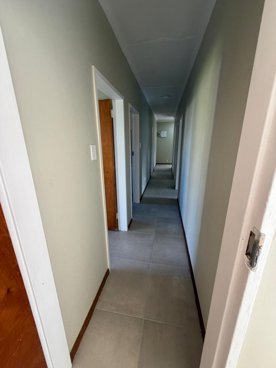 4 Bedroom Property for Sale in Boskloof Eastern Cape